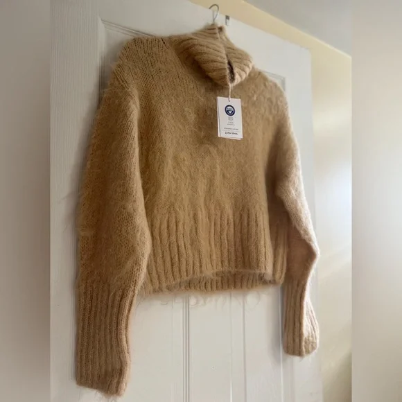 NWT & Other Stories Mohair Turtleneck Sweater Tan - Picture 2 of 10
